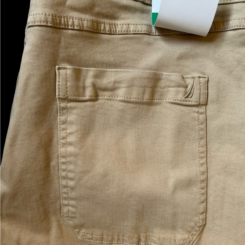 NWT Nautica Stretch Pull-on Chino Shorts XL - Picture 4 of 11